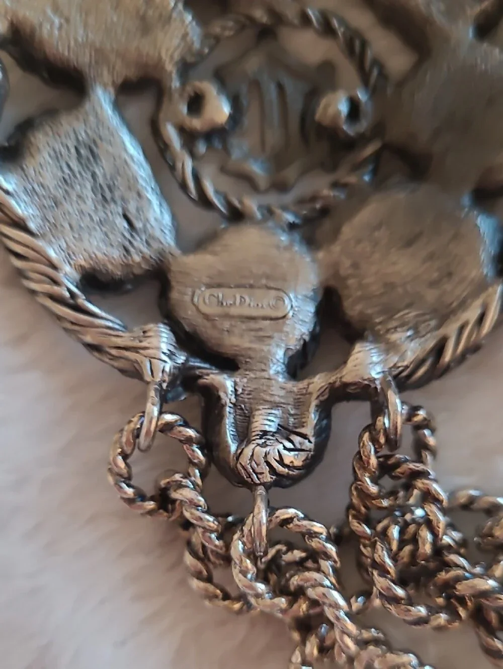 Dior tone refined necklace